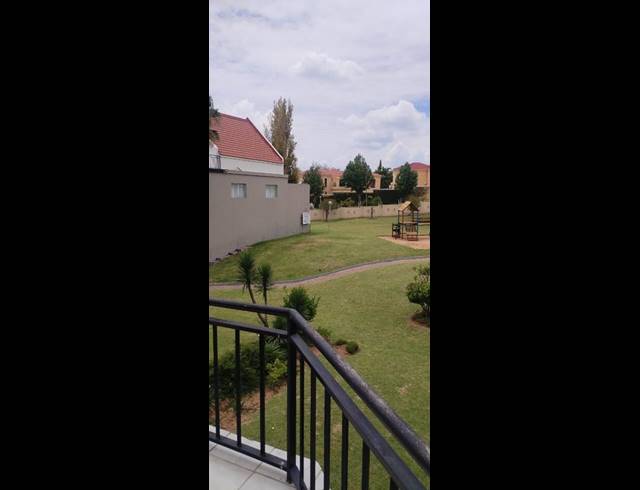 3 BEDROOM HOUSE FOR SALE IN HALFWAY HOUSE